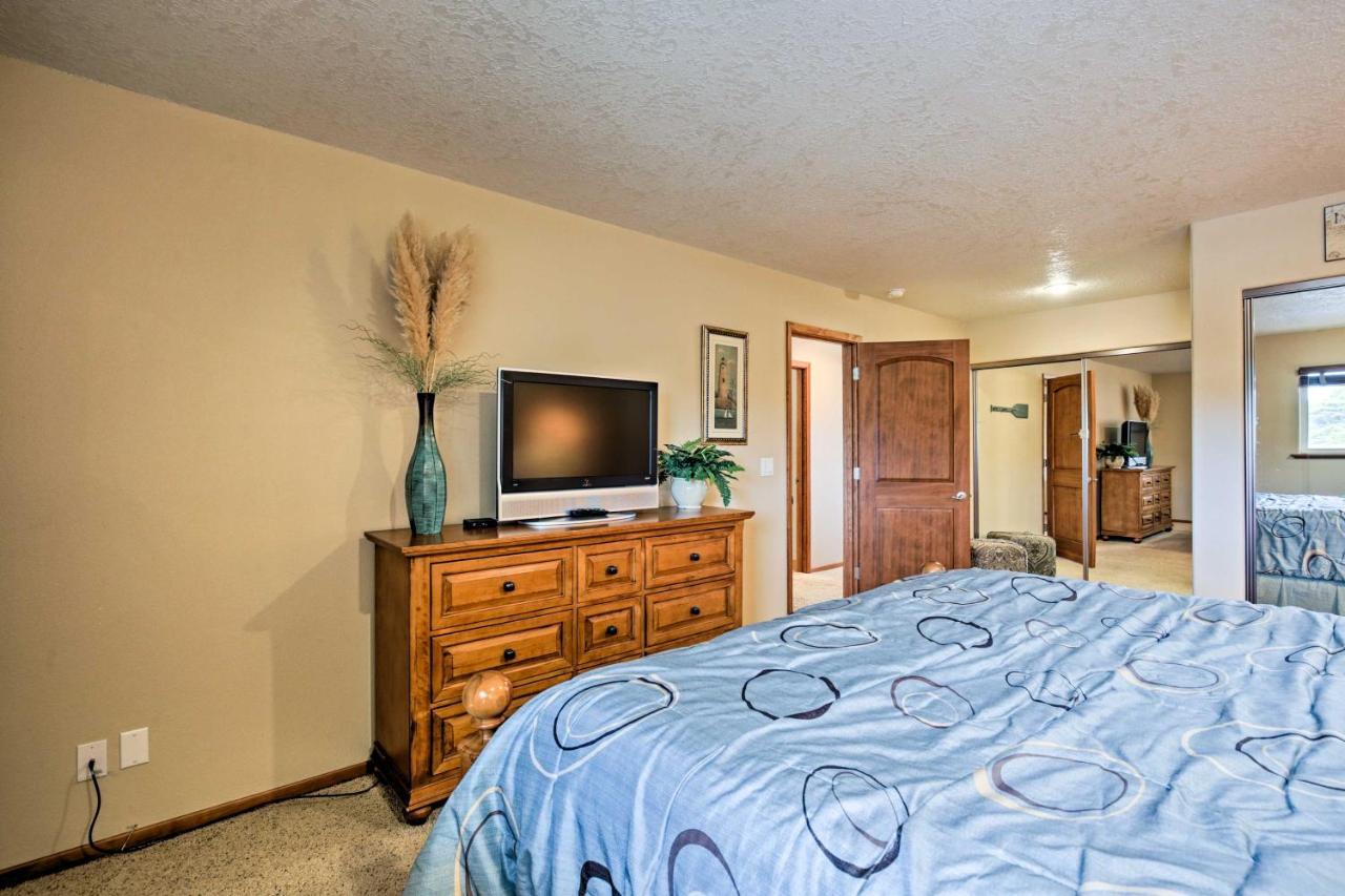 Lincoln Beach Condo With Balcony And Ocean Views! Exterior foto